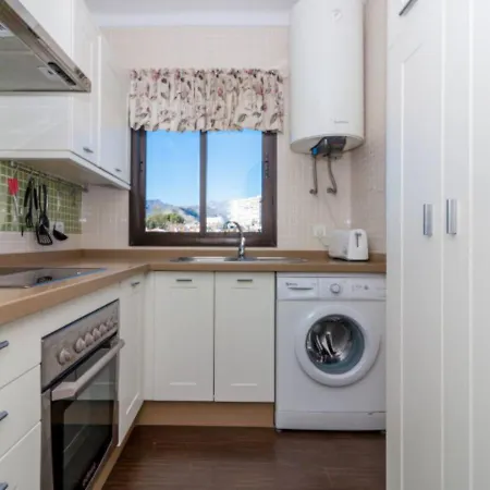 Apartament Canovas - Alcazaba Parador, Piscina, 2 Dorm *