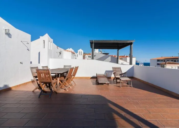 Canovas - Alcazaba Parador, Piscina, 2 Dorm ネルハ