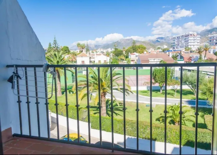 Canovas - Alcazaba Parador, Piscina, 2 Dorm * ネルハ